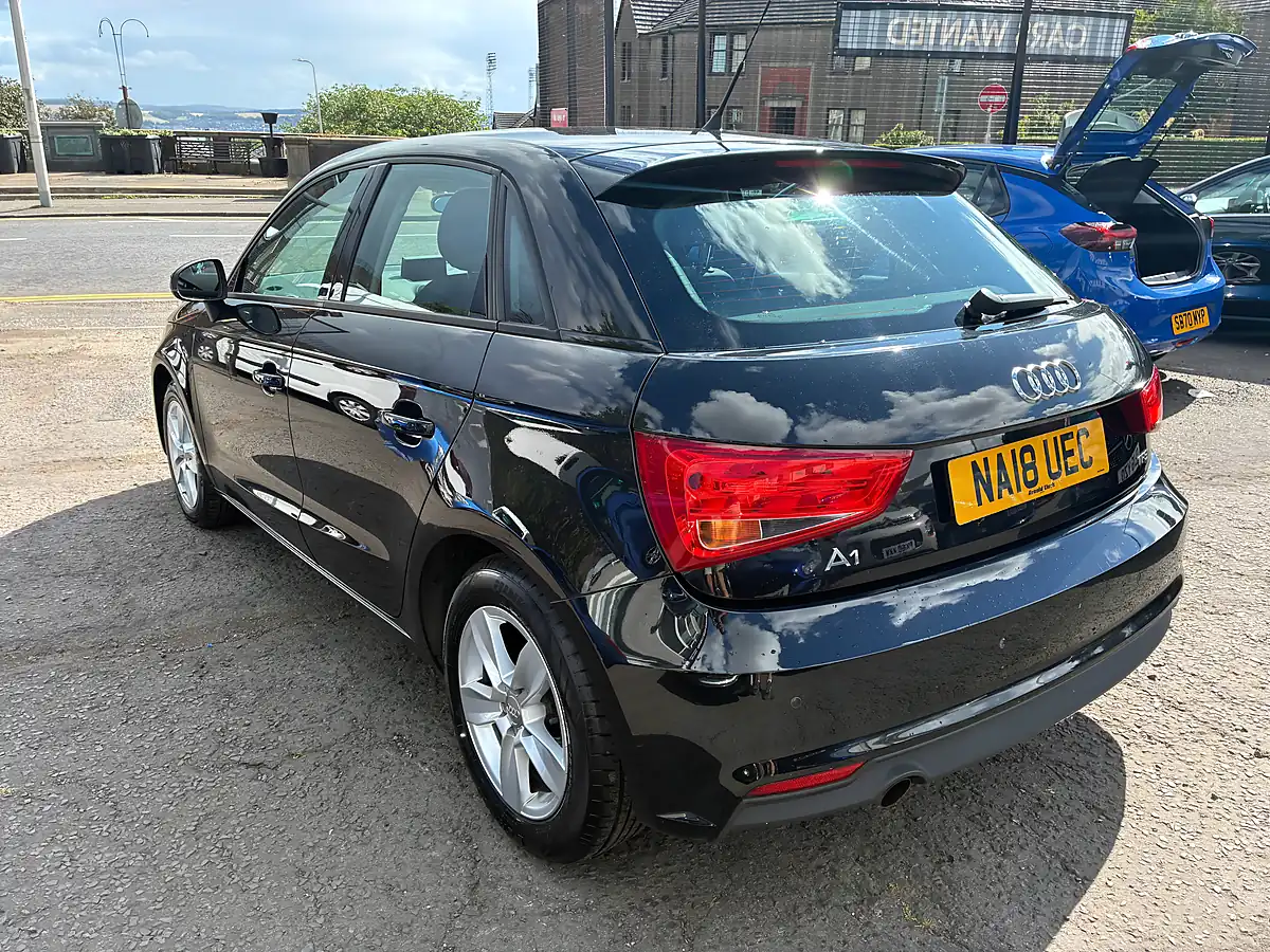 Used 2018 Audi A1 Se Sportback Black - Interior and Exterior details 4