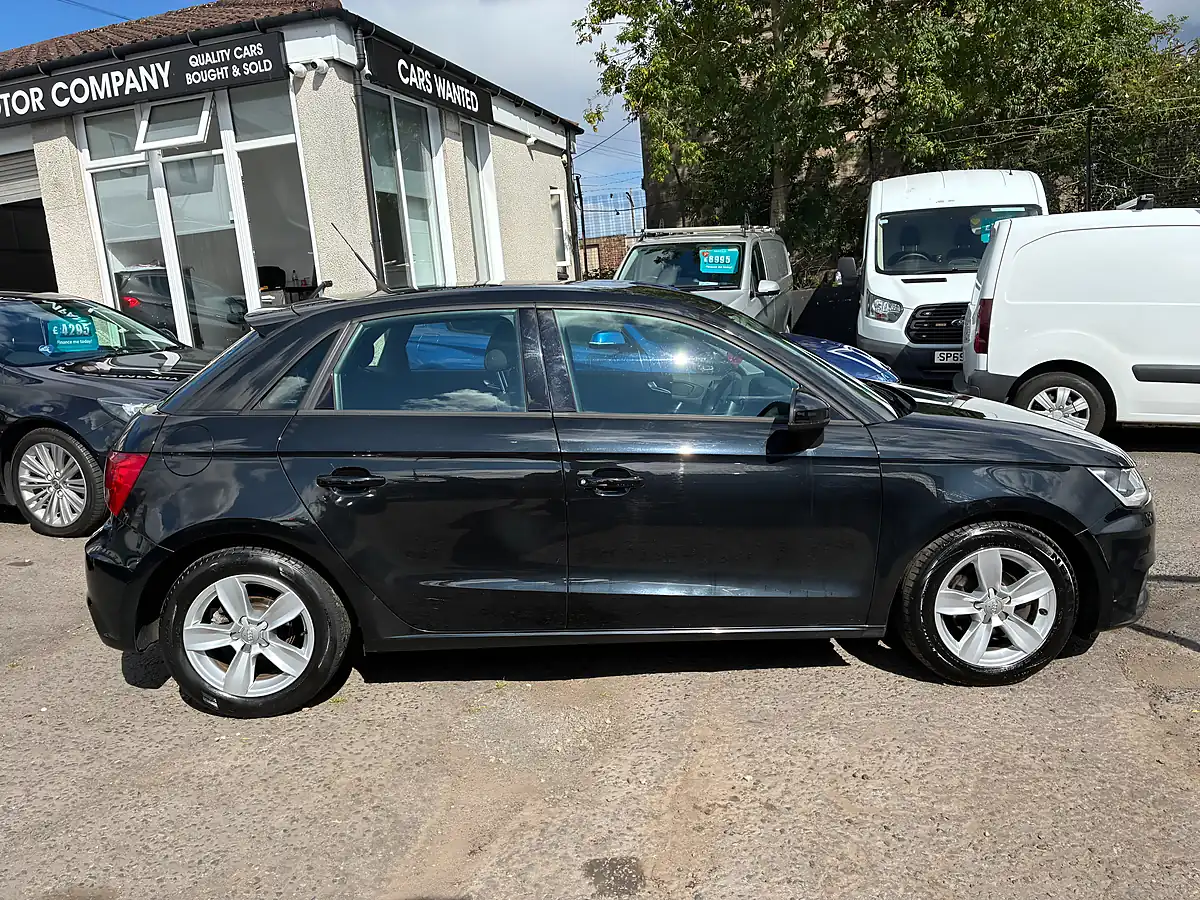 Used 2018 Audi A1 Se Sportback Black - Interior and Exterior details 8