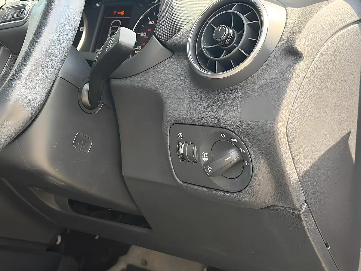 Used 2018 Audi A1 Sport Beige - Interior and Exterior details 13