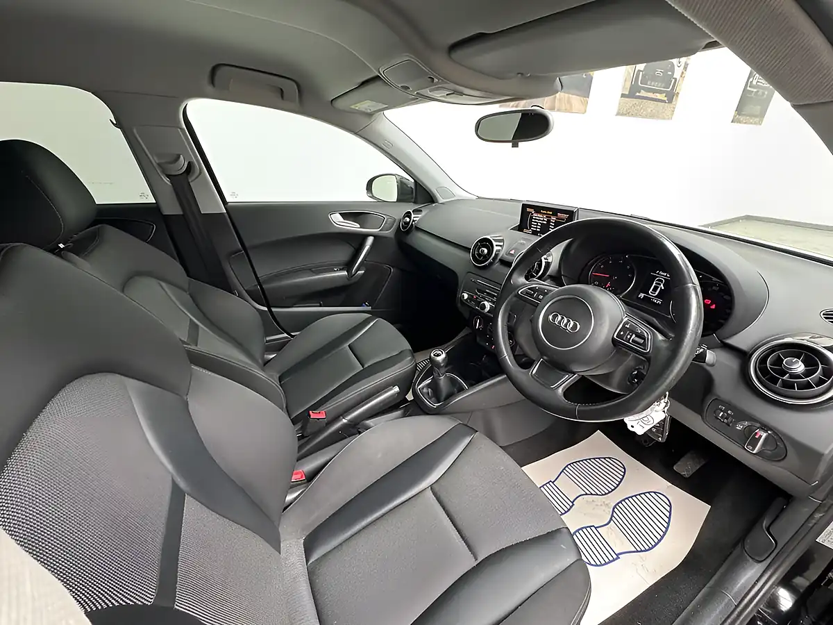 Used 2018 Audi A1 Sport Black - Interior and Exterior details 7