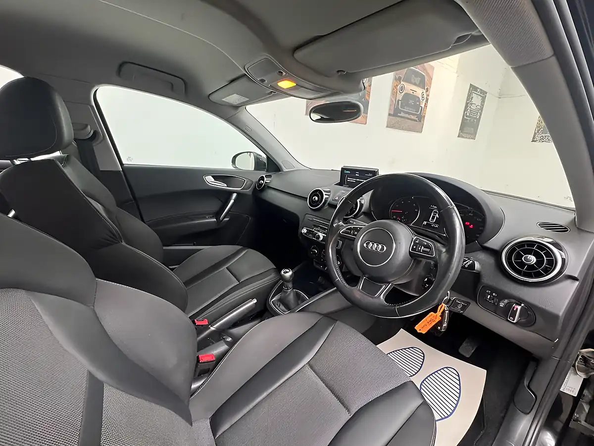 Used 2018 Audi A1 Sport Black - Interior and Exterior details 7