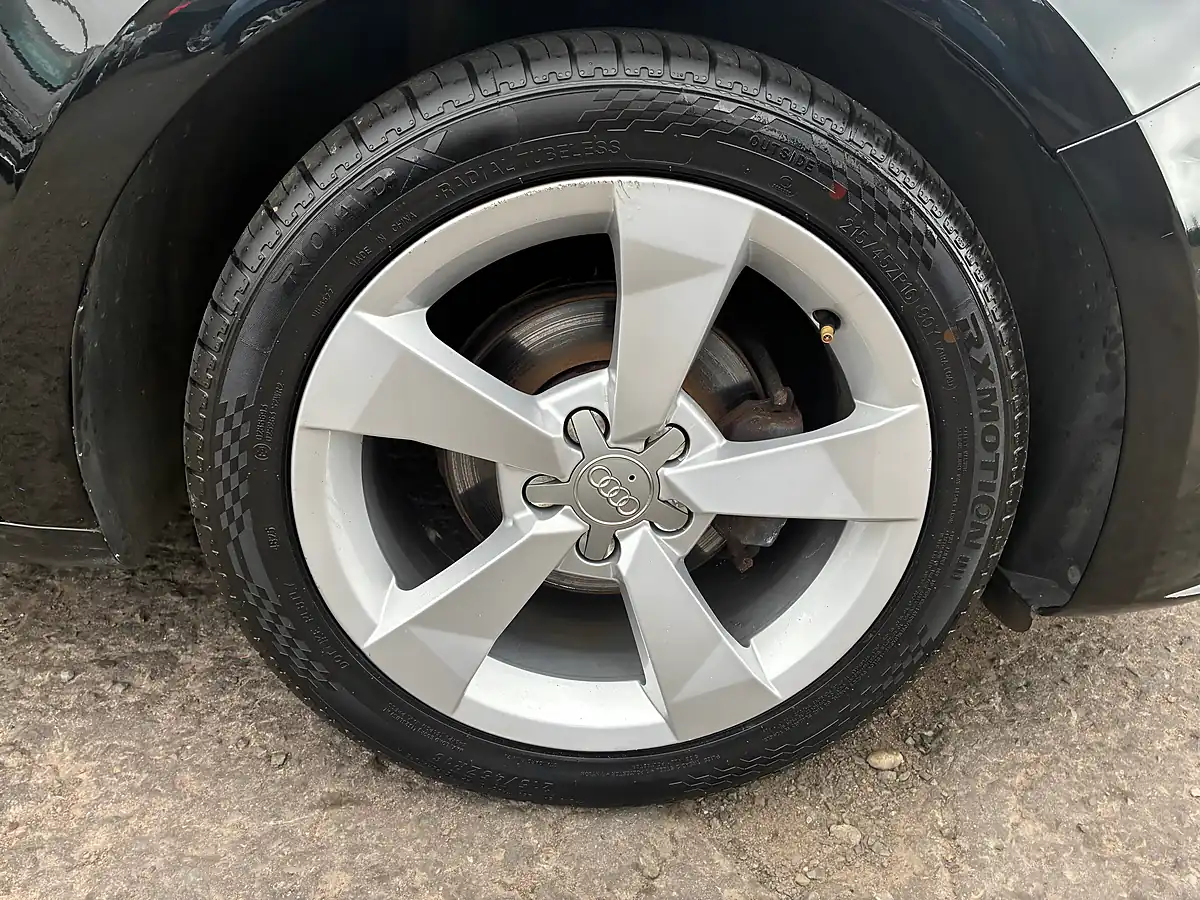 Used 2018 Audi A1 Sport Black - Interior and Exterior details 9