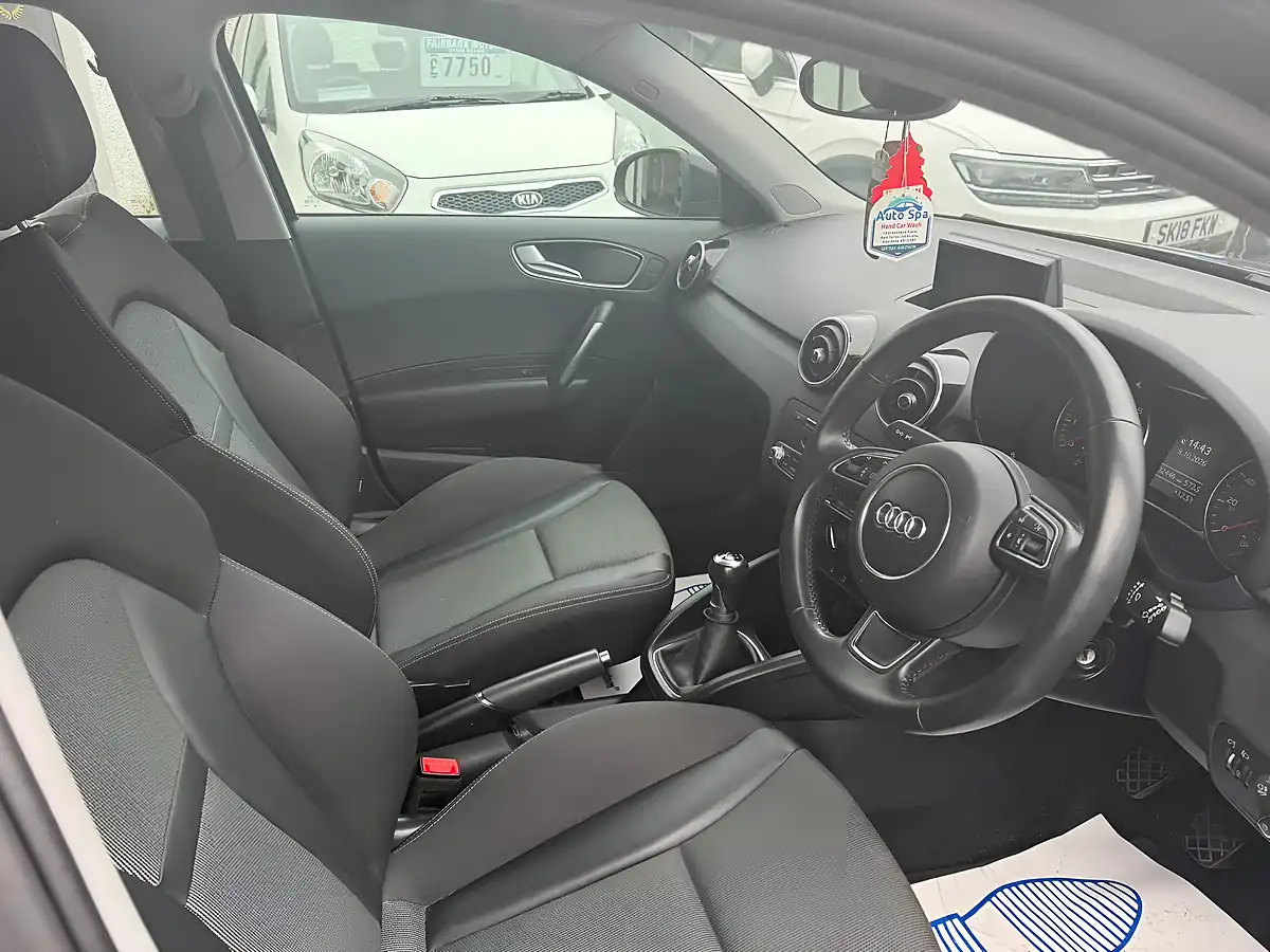 Used 2018 Audi A1 Sport Black - Interior and Exterior details 5