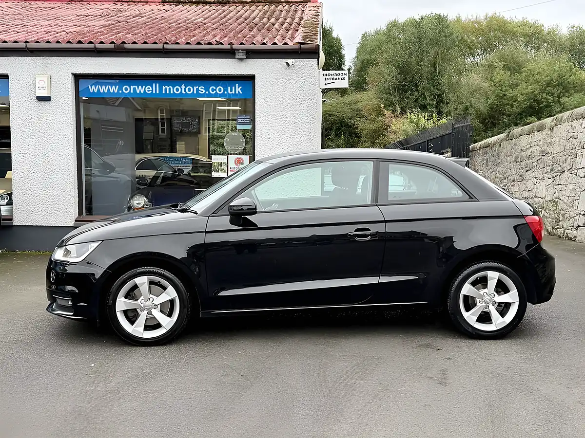 Used 2018 Audi A1 Sport Black - Interior and Exterior details 19