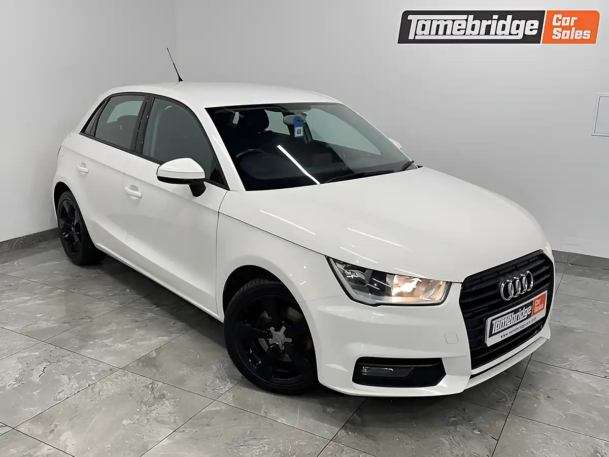 Used 2018 Audi A1 Sport White - Front View