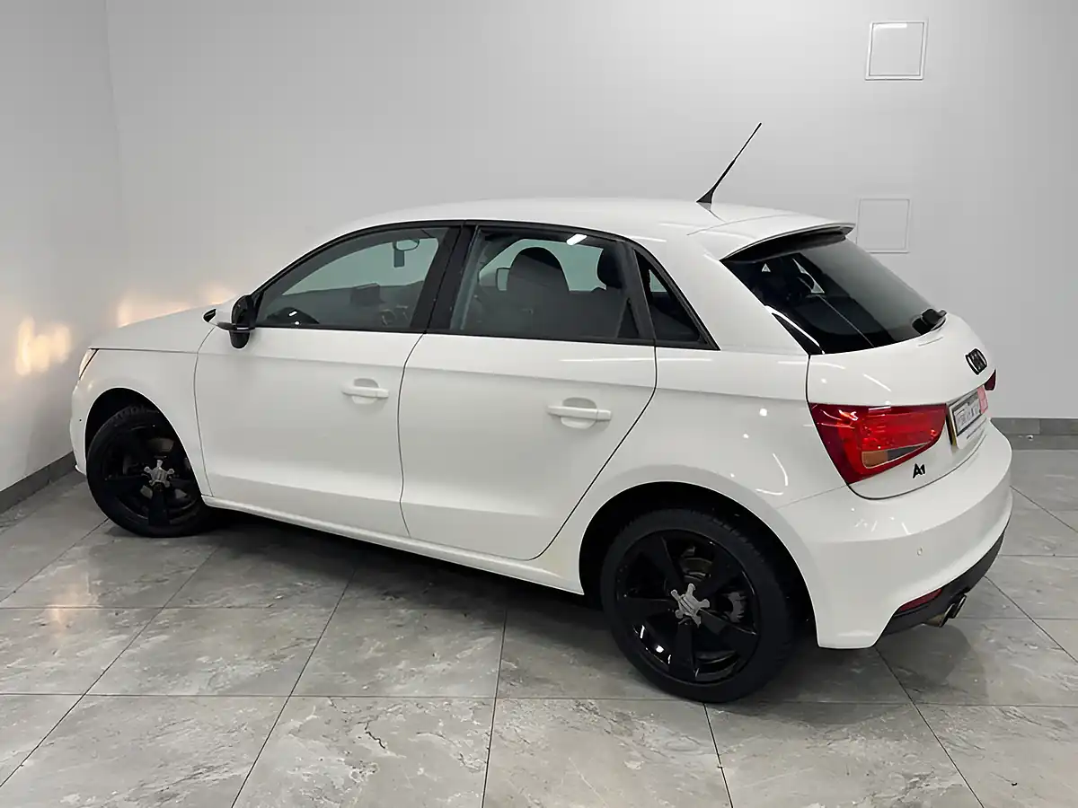 Used 2018 Audi A1 Sport White - Interior and Exterior details 6