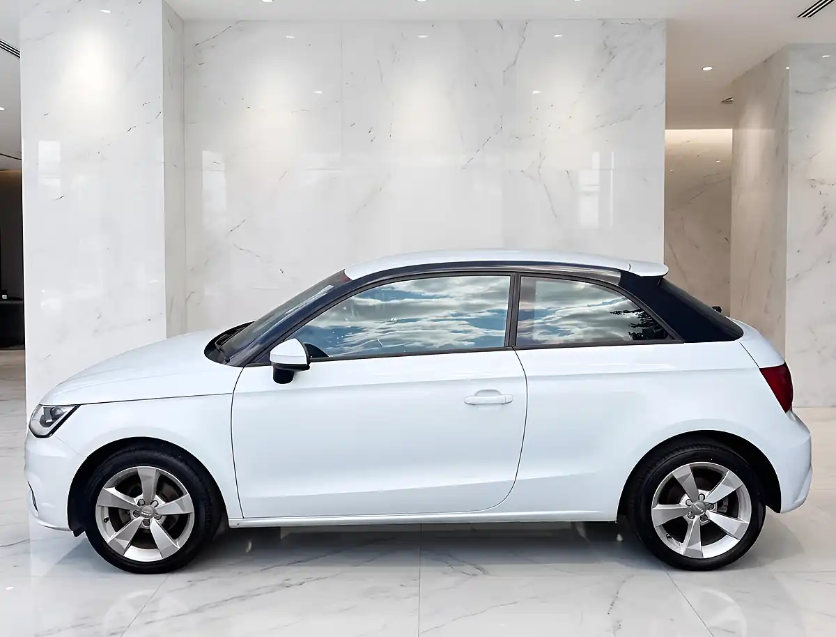 Used 2018 Audi A1 Sport White - Interior and Exterior details 4