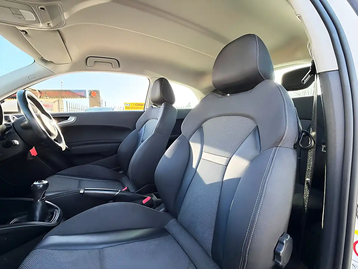 Used 2018 Audi A1 Sport White - Interior and Exterior details 14