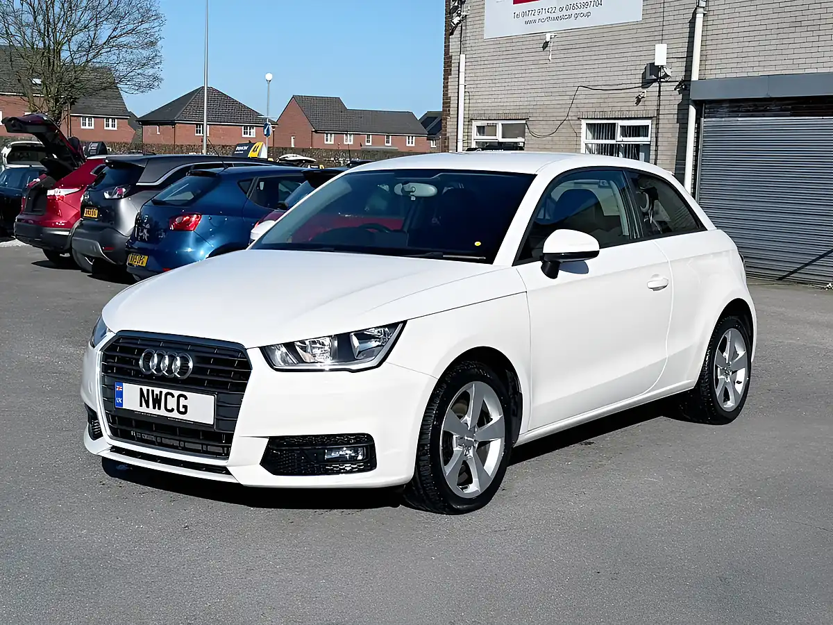 Used 2018 Audi A1 Sport White - Interior and Exterior details 6