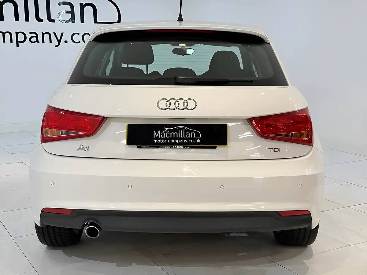 Used 2018 Audi A1 Sport White - Interior and Exterior details 9