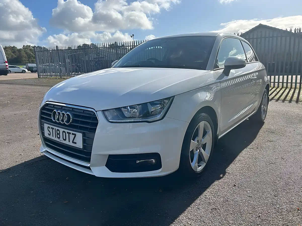 Used 2018 Audi A1 Sport White - Interior and Exterior details 6