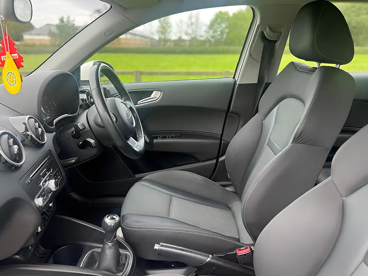 Used 2018 Audi A1 Sport White - Interior and Exterior details 13