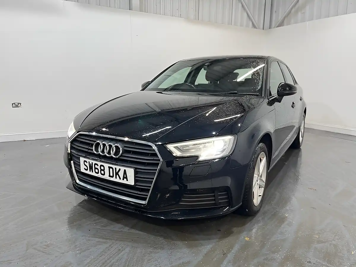 Used 2018 Audi A3 Se Technik Black - Interior and Exterior details 3