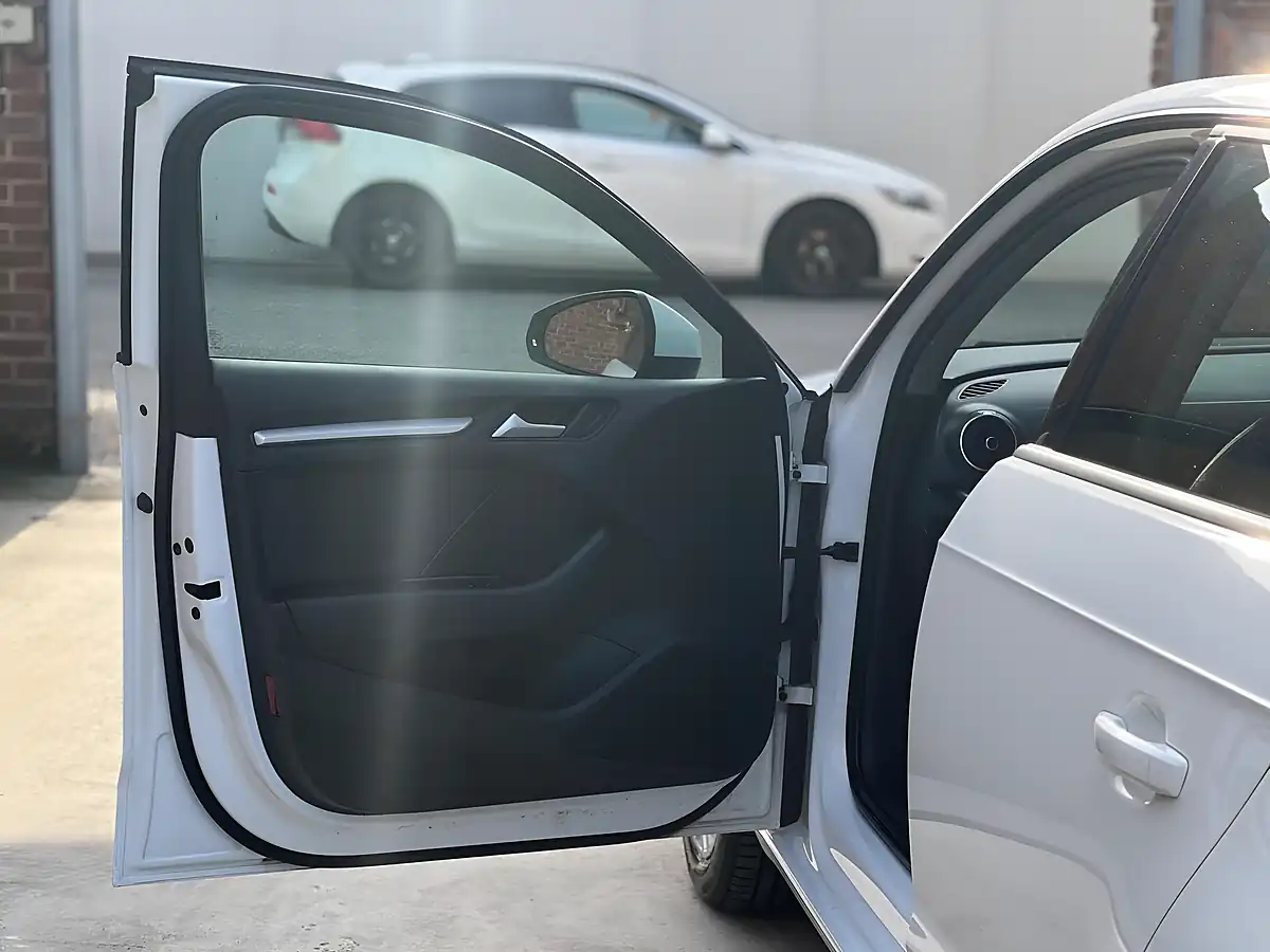 Used 2018 Audi A3 Se Technik White - Interior and Exterior details 14