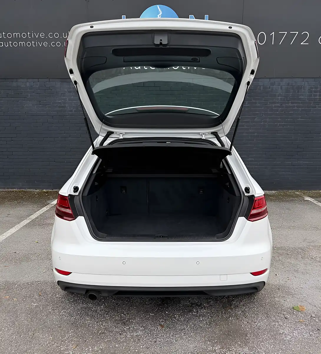 Used 2018 Audi A3 Se Technik White - Interior and Exterior details 19