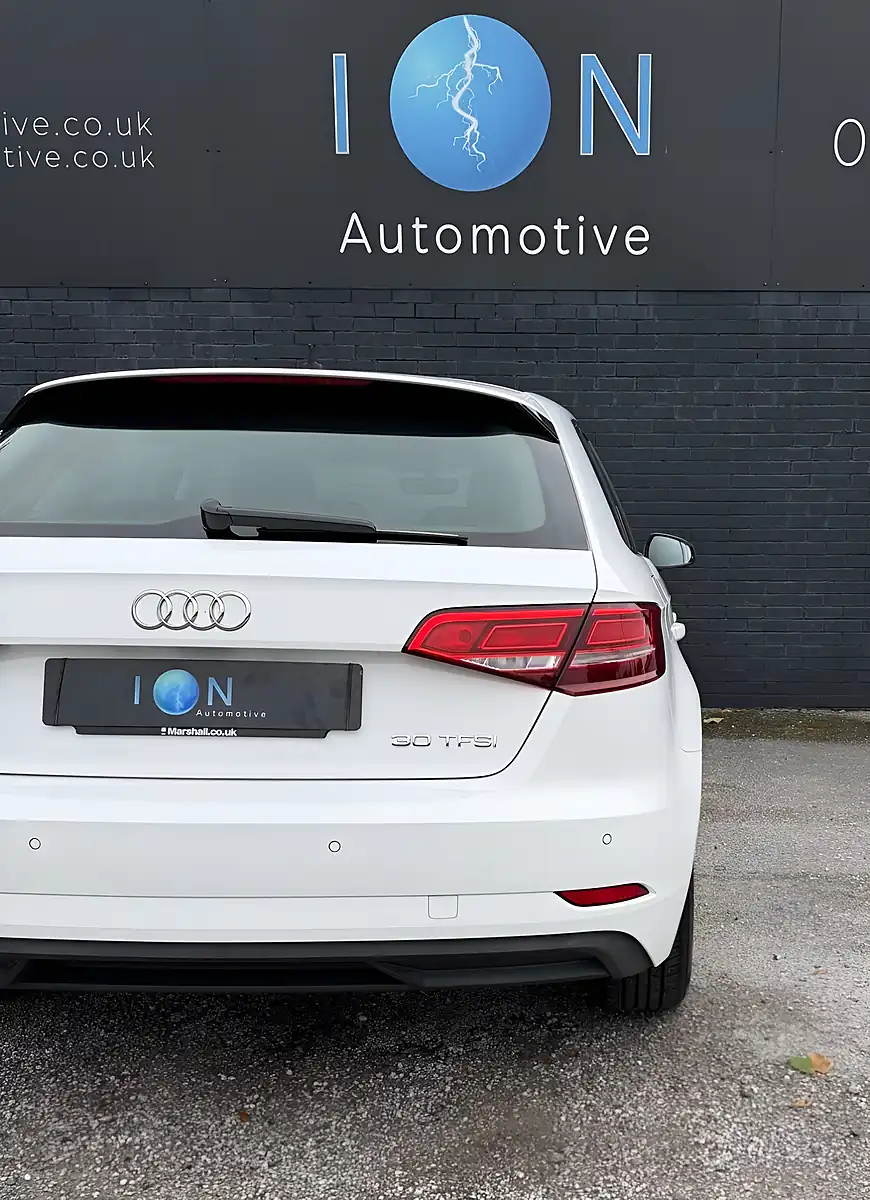 Used 2018 Audi A3 Se Technik White - Interior and Exterior details 5