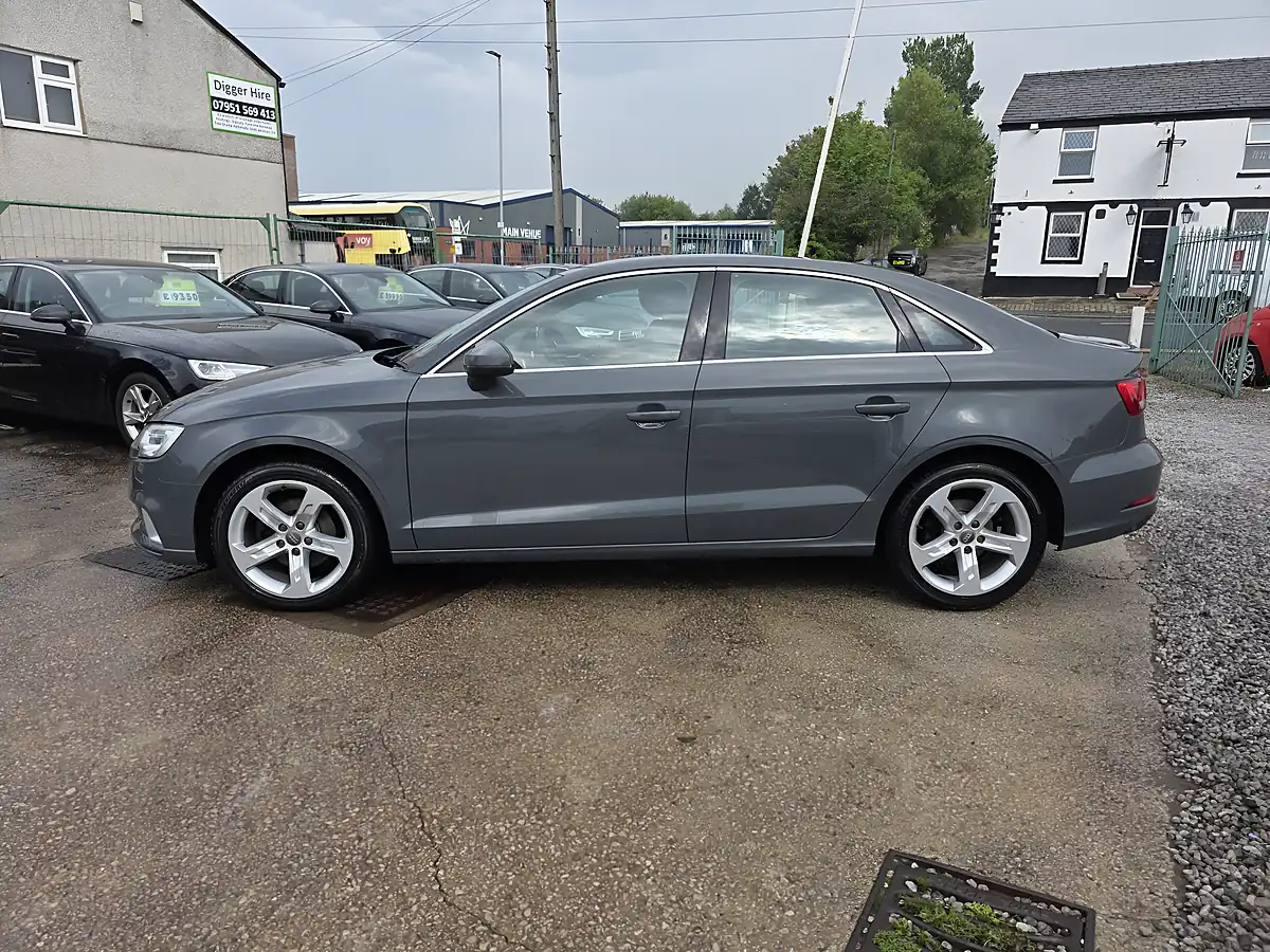 Used 2018 Audi A3 Sport Grey - Interior and Exterior details 4
