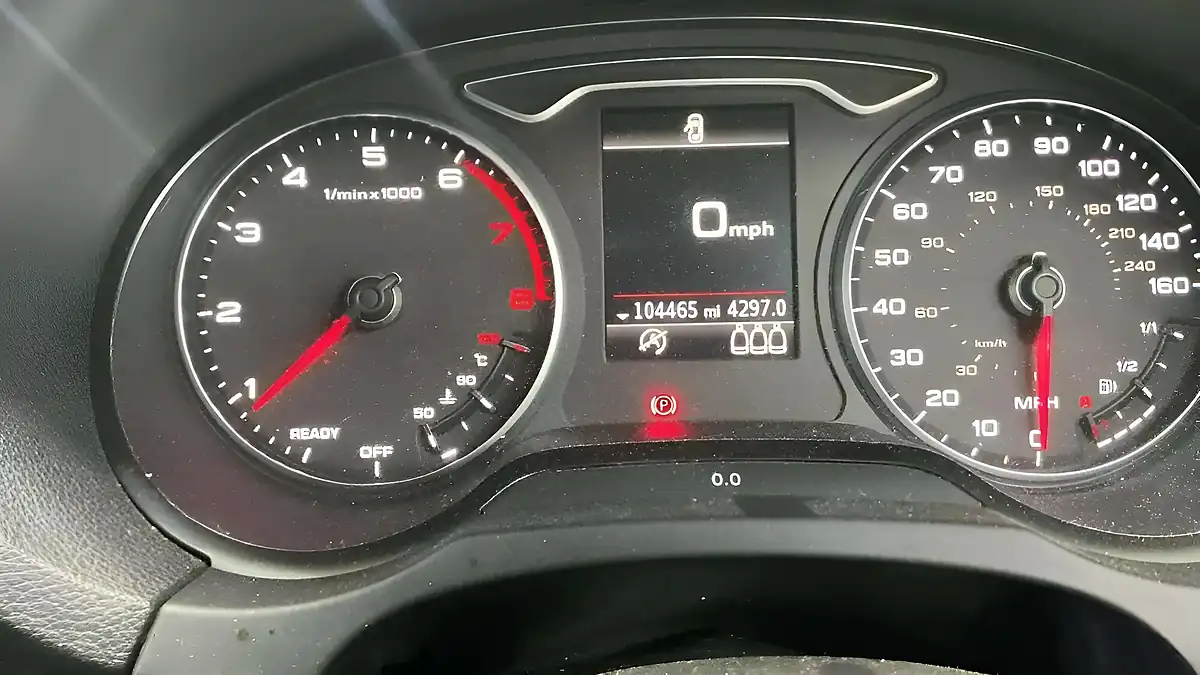 Used 2018 Audi A3 Sport Grey - Interior and Exterior details 6