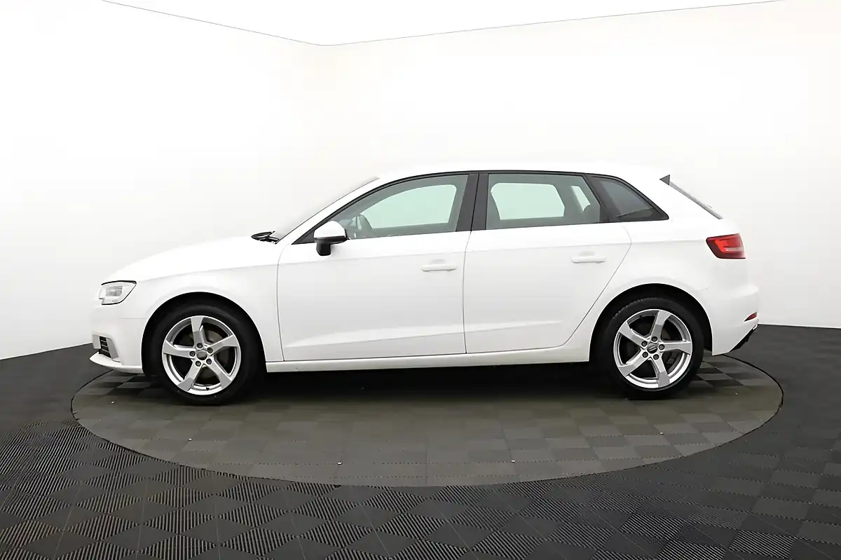 Used 2018 Audi A3 Sport White - Interior and Exterior details 7
