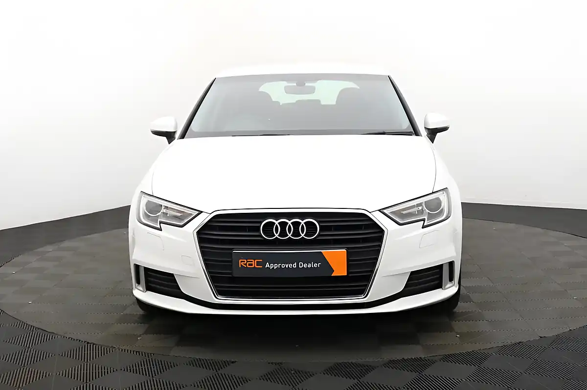 Used 2018 Audi A3 Sport White - Interior and Exterior details 9