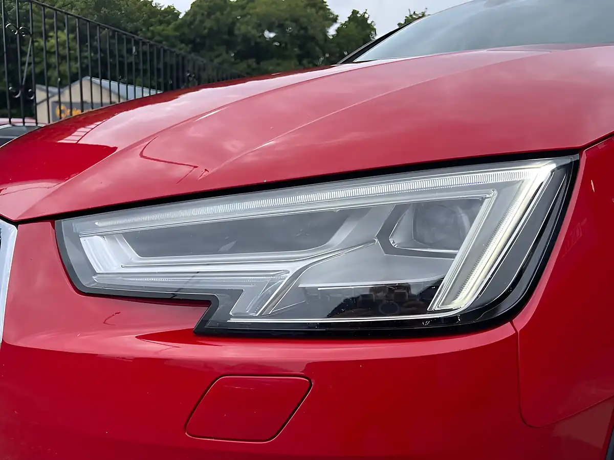 Used 2018 Audi A4 Allroad Sport Red - Interior and Exterior details 7