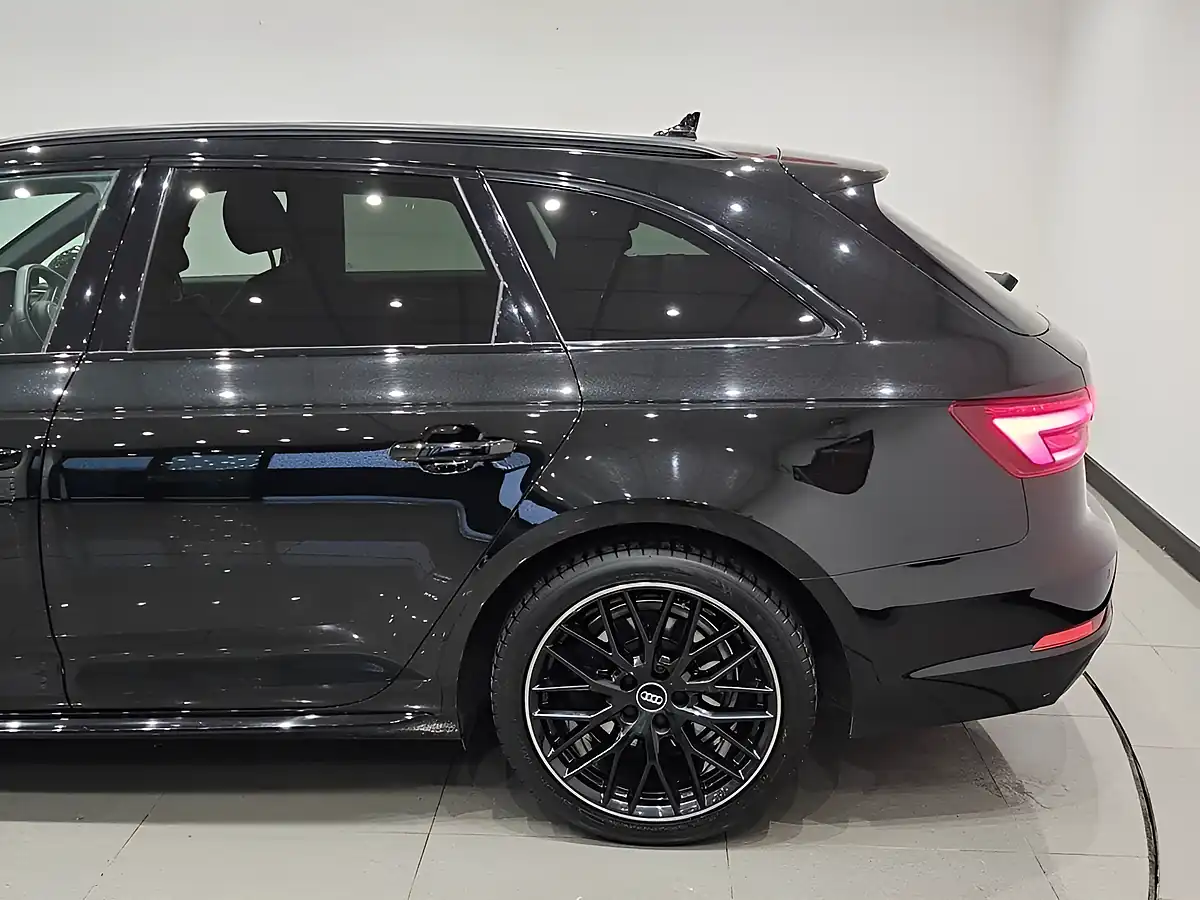 Used 2018 Audi A4 Avant Black Edition Black - Interior and Exterior details 13