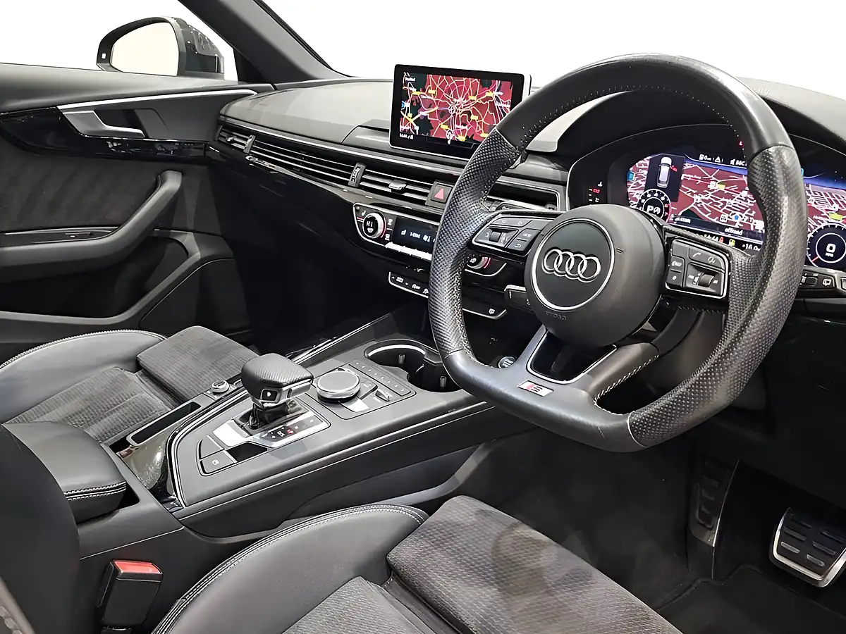 Used 2018 Audi A4 Avant Black Edition Black - Interior and Exterior details 16