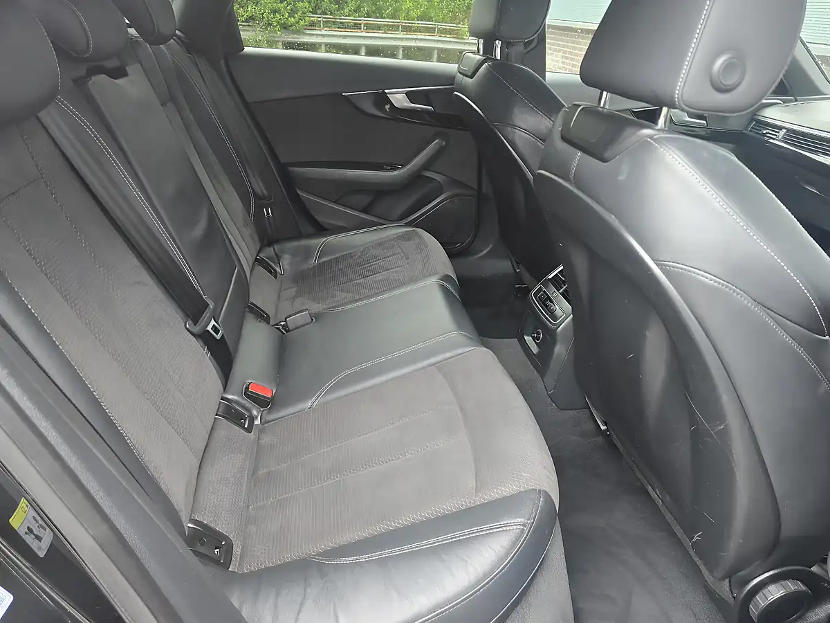 Used 2018 Audi A4 Avant Black Edition Black - Interior and Exterior details 10