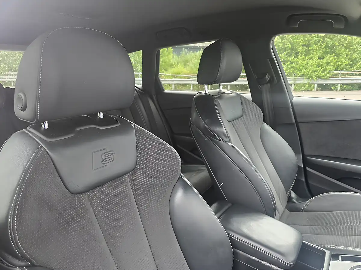 Used 2018 Audi A4 Avant Black Edition Black - Interior and Exterior details 12