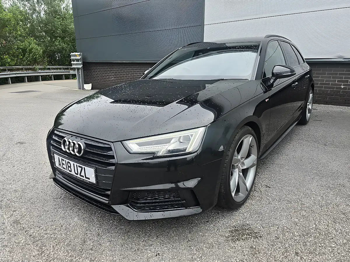 Used 2018 Audi A4 Avant Black Edition Black - Interior and Exterior details 3