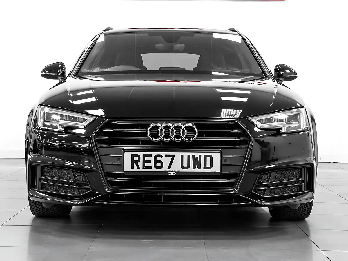 Used 2018 Audi A4 Avant Black Edition Black - Interior and Exterior details 5
