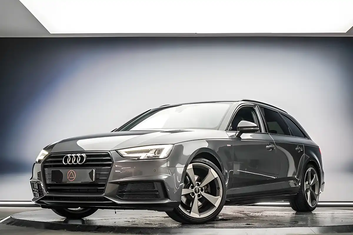 Used 2018 Audi A4 Avant Black Edition Grey - Front View