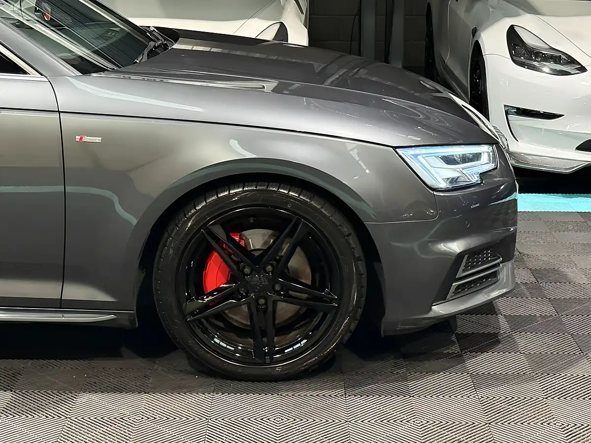 Used 2018 Audi A4 Avant S Line Grey - Interior and Exterior details 13