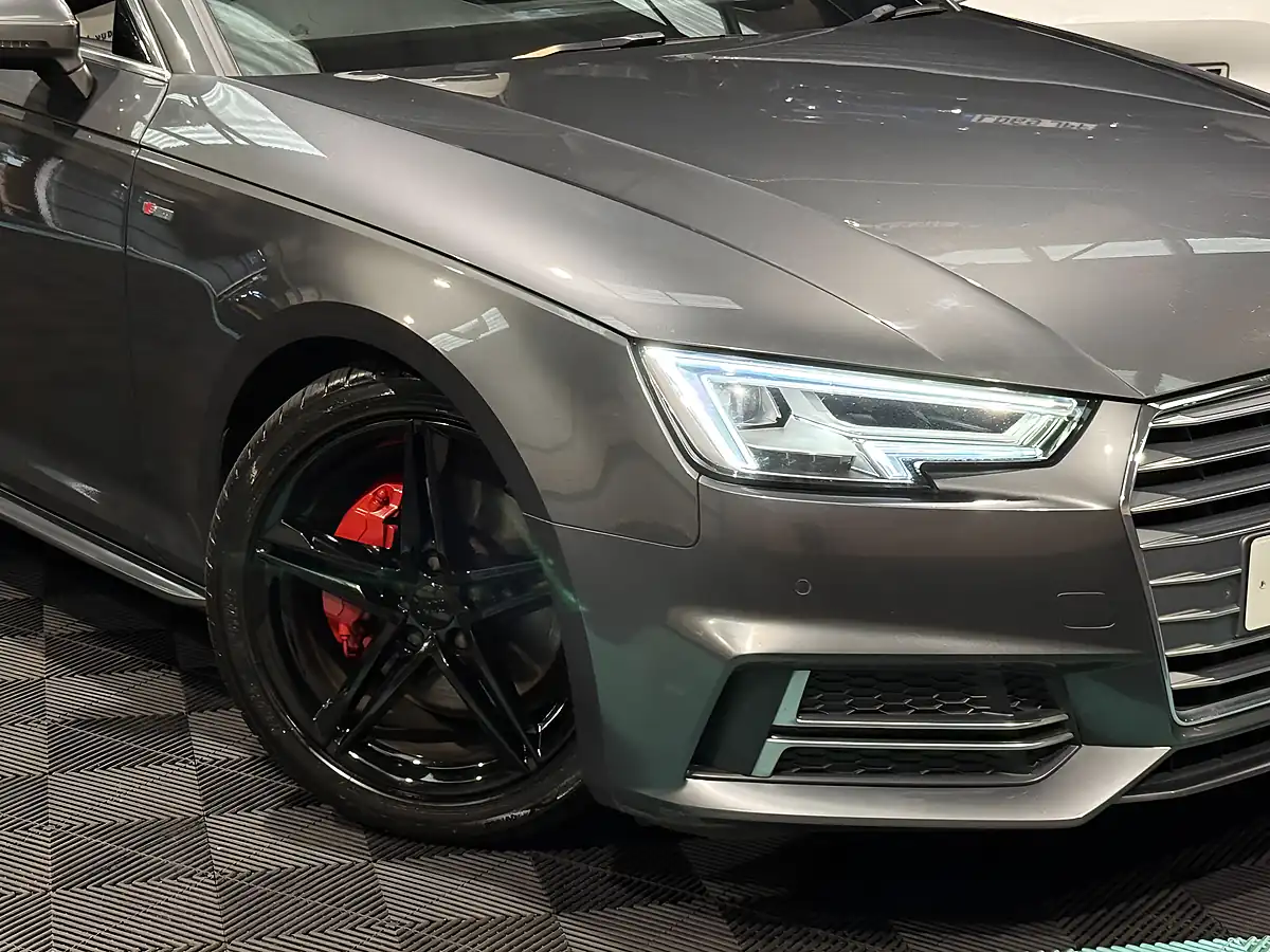 Used 2018 Audi A4 Avant S Line Grey - Interior and Exterior details 15