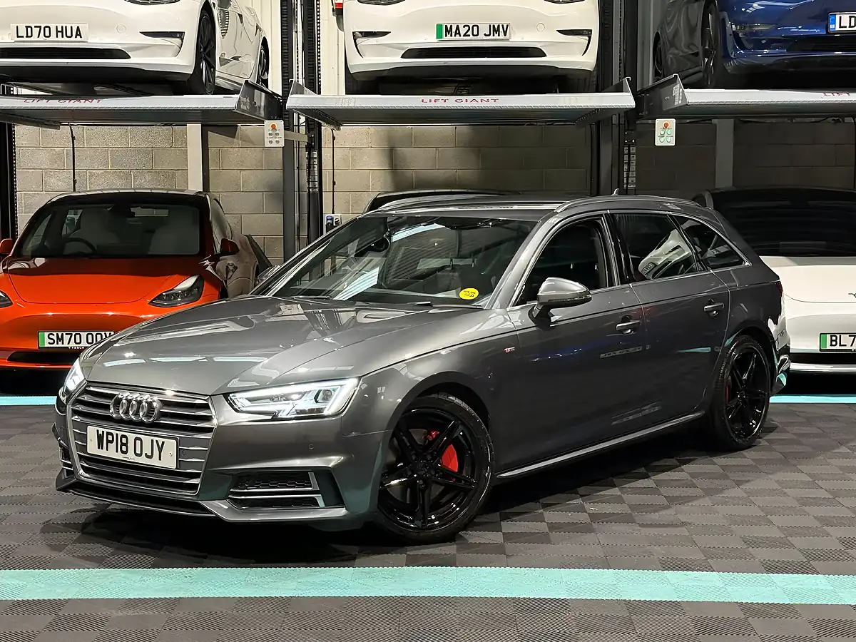 Used 2018 Audi A4 Avant S Line Grey - Interior and Exterior details 5