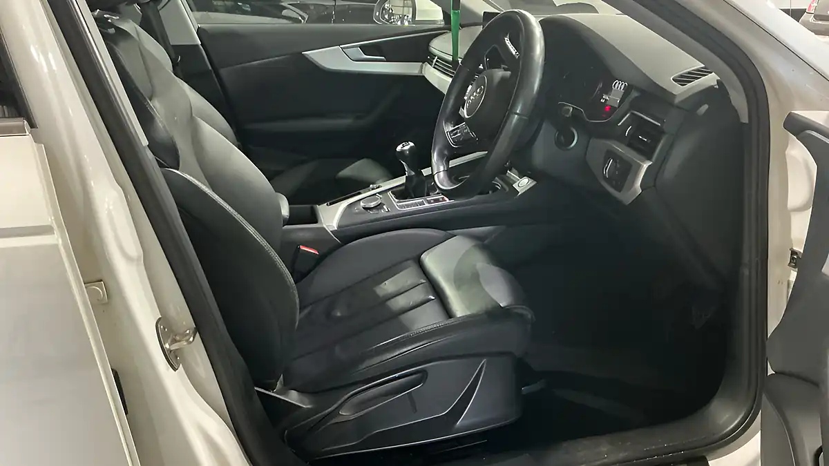 Used 2018 Audi A4 Avant Sport White - Interior and Exterior details 6