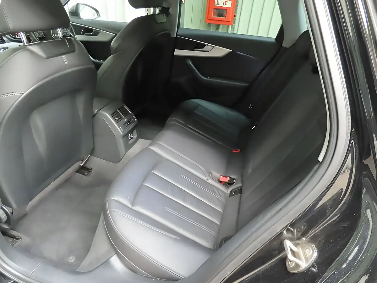 Used 2018 Audi A4 Avant Ultra Sport Black - Interior and Exterior details 8