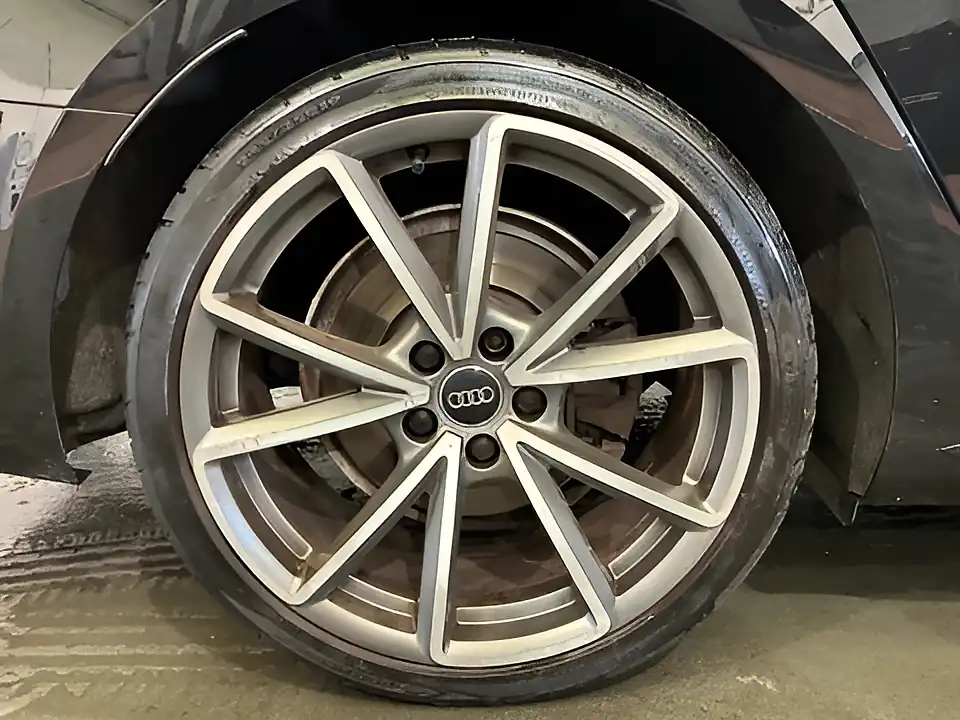 Used 2018 Audi A4 Black Edition Black - Interior and Exterior details 15