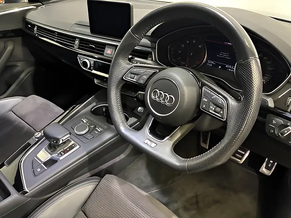 Used 2018 Audi A4 Black Edition Black - Interior and Exterior details 3