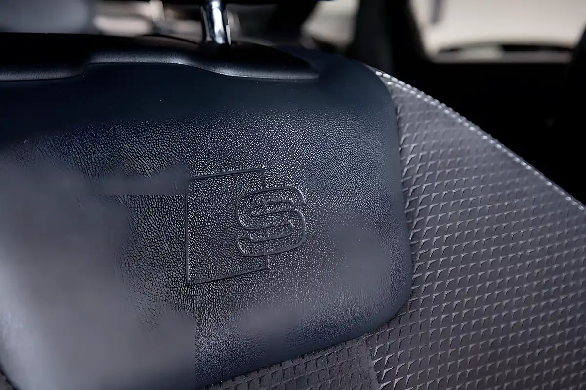 Used 2018 Audi A4 Black Edition Black - Interior and Exterior details 14