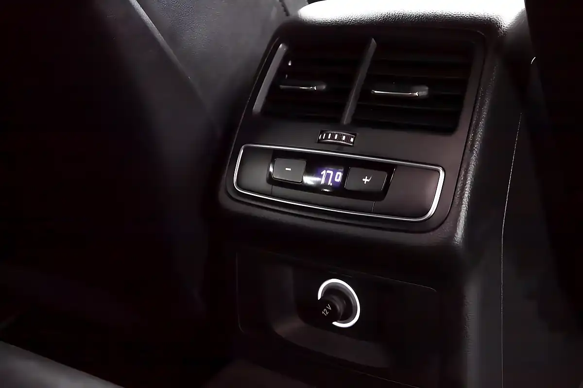 Used 2018 Audi A4 Black Edition Black - Interior and Exterior details 19