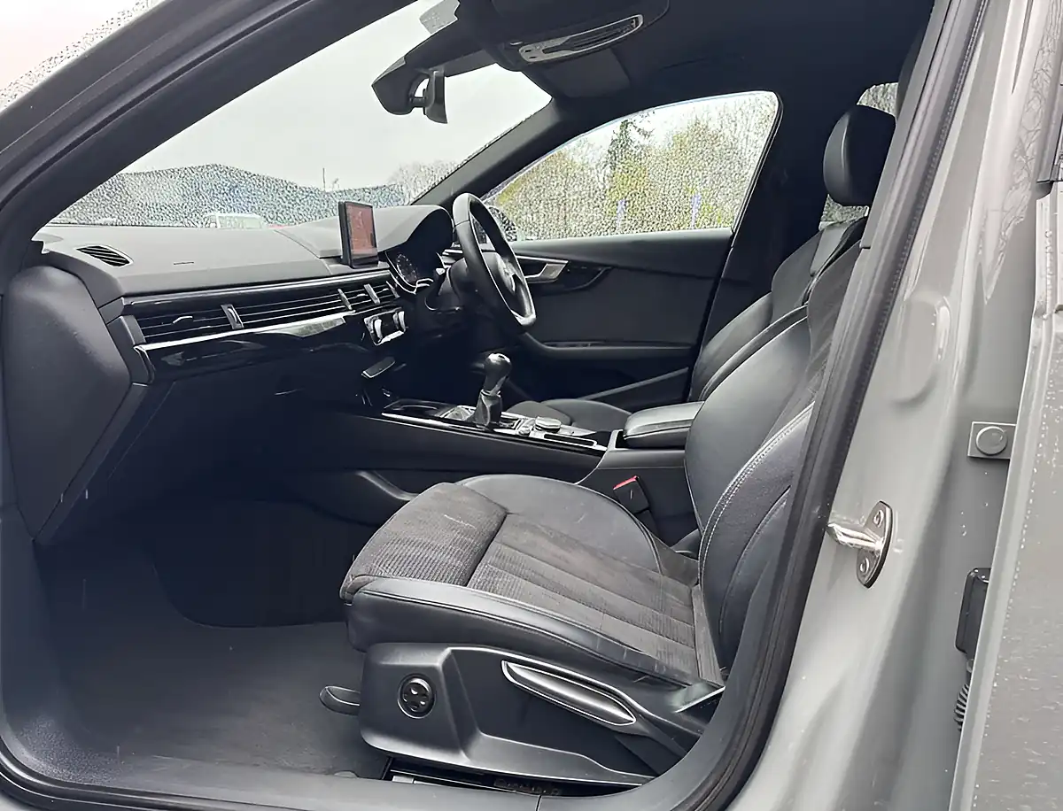 Used 2018 Audi A4 Black Edition Grey - Interior and Exterior details 14