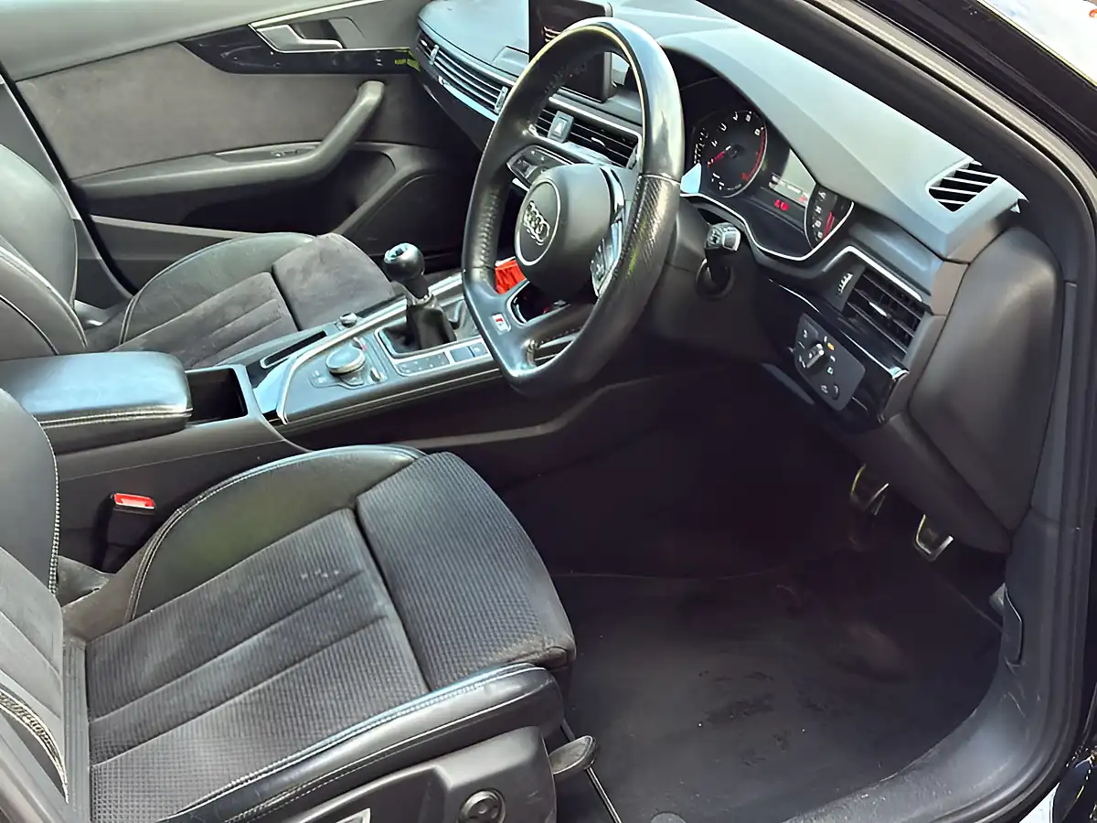 Used 2018 Audi A4 Black Edition Mythos Black - Interior and Exterior details 7