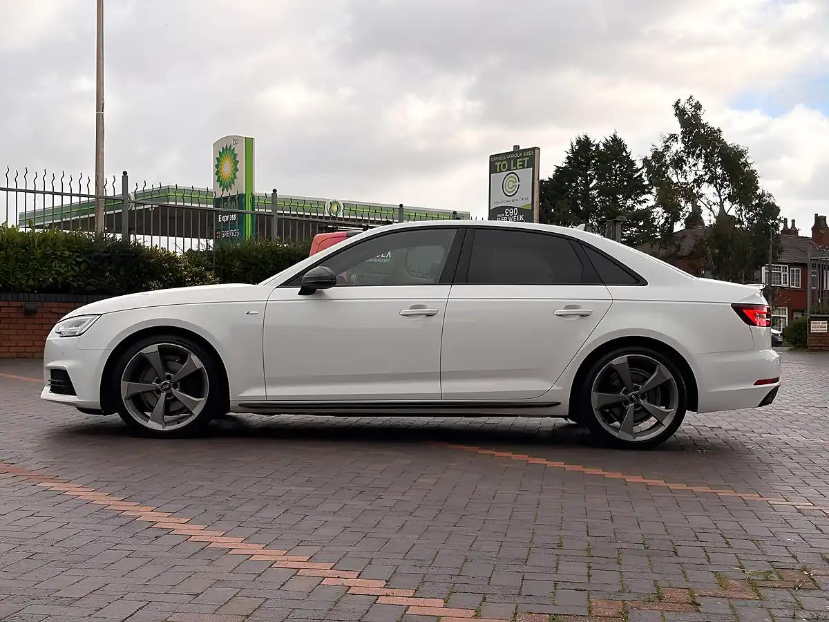 Used 2018 Audi A4 Black Edition White - Interior and Exterior details 9
