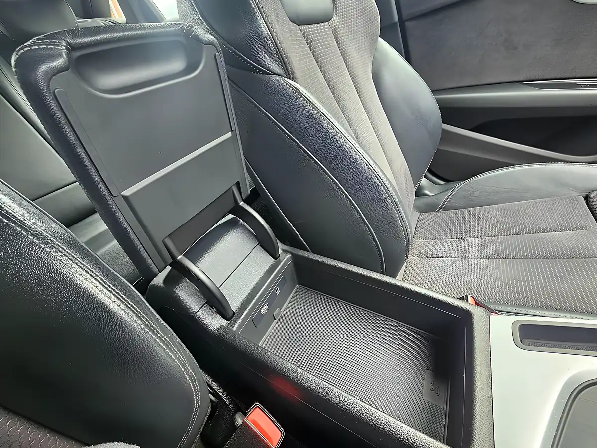 Used 2018 Audi A4 S Line Grey - Interior and Exterior details 11