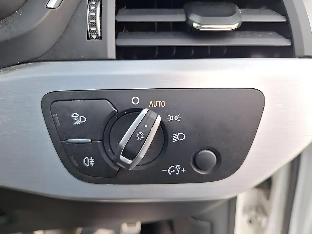 Used 2018 Audi A4 S Line White - Interior and Exterior details 17