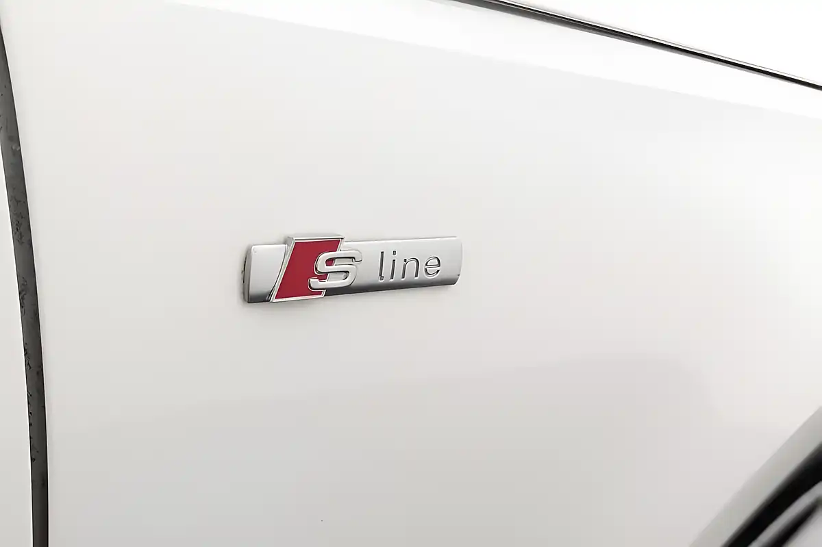 Used 2018 Audi A4 S Line White - Interior and Exterior details 16