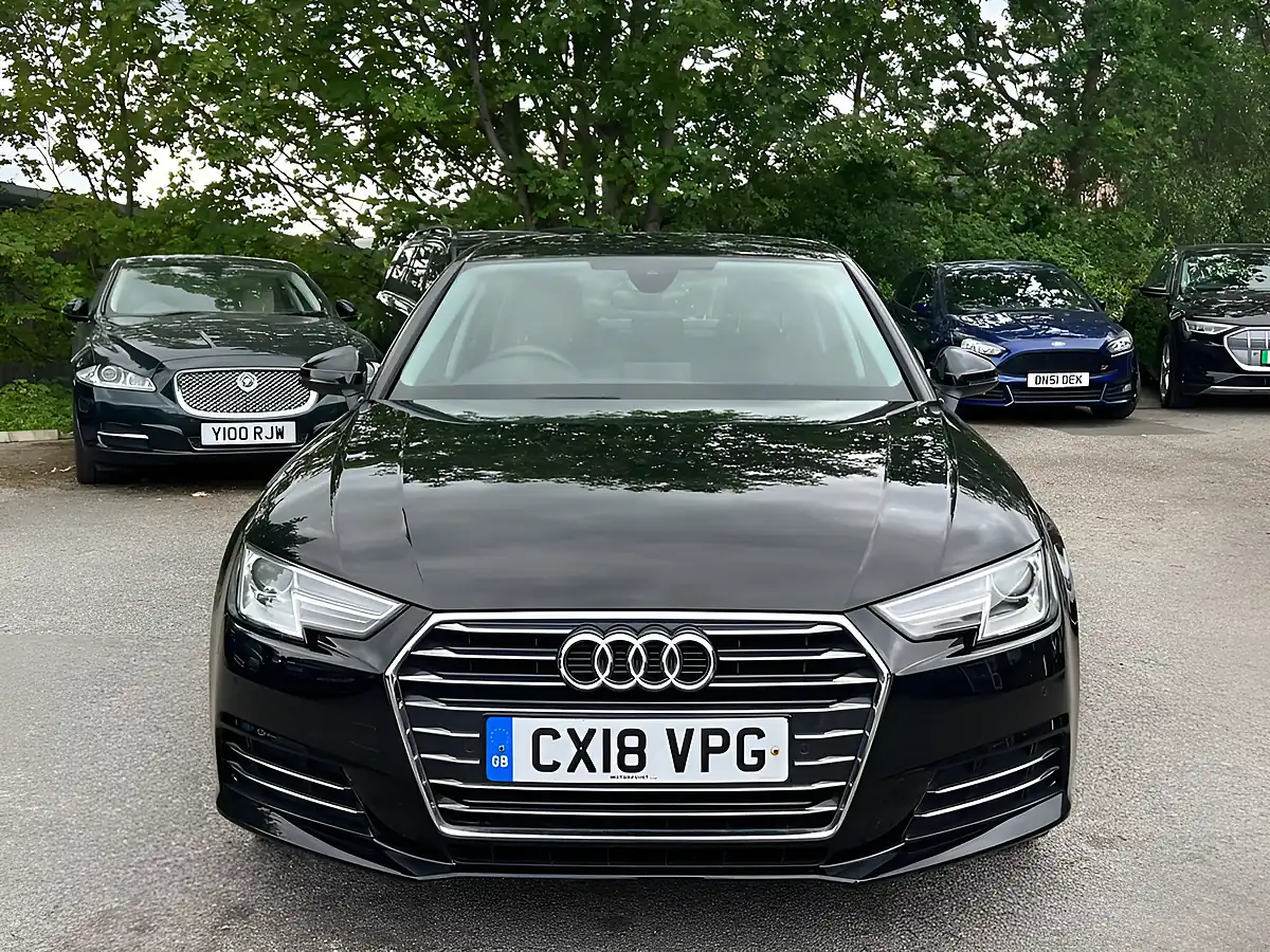 Used 2018 Audi A4 Se Black - Interior and Exterior details 10