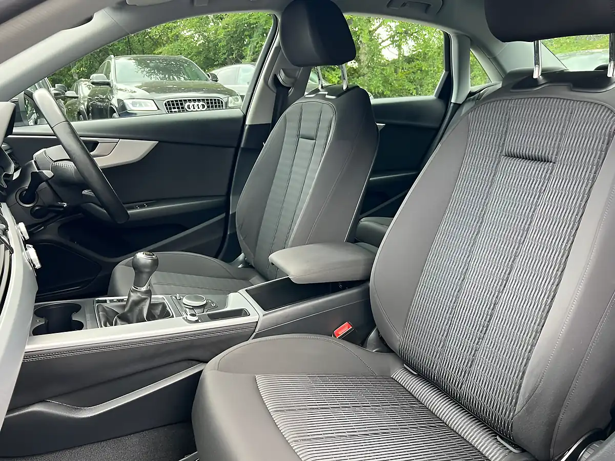 Used 2018 Audi A4 Se Black - Interior and Exterior details 16