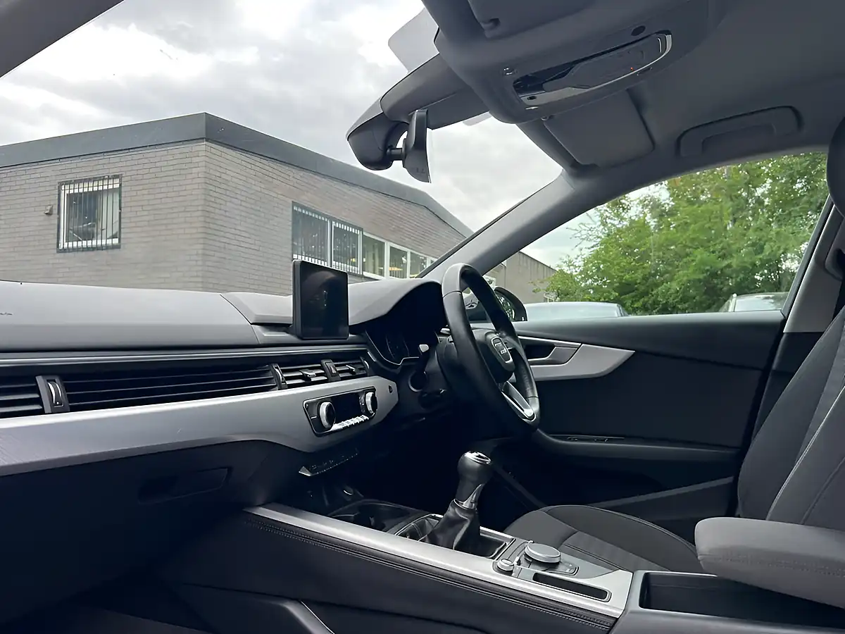 Used 2018 Audi A4 Se Black - Interior and Exterior details 17